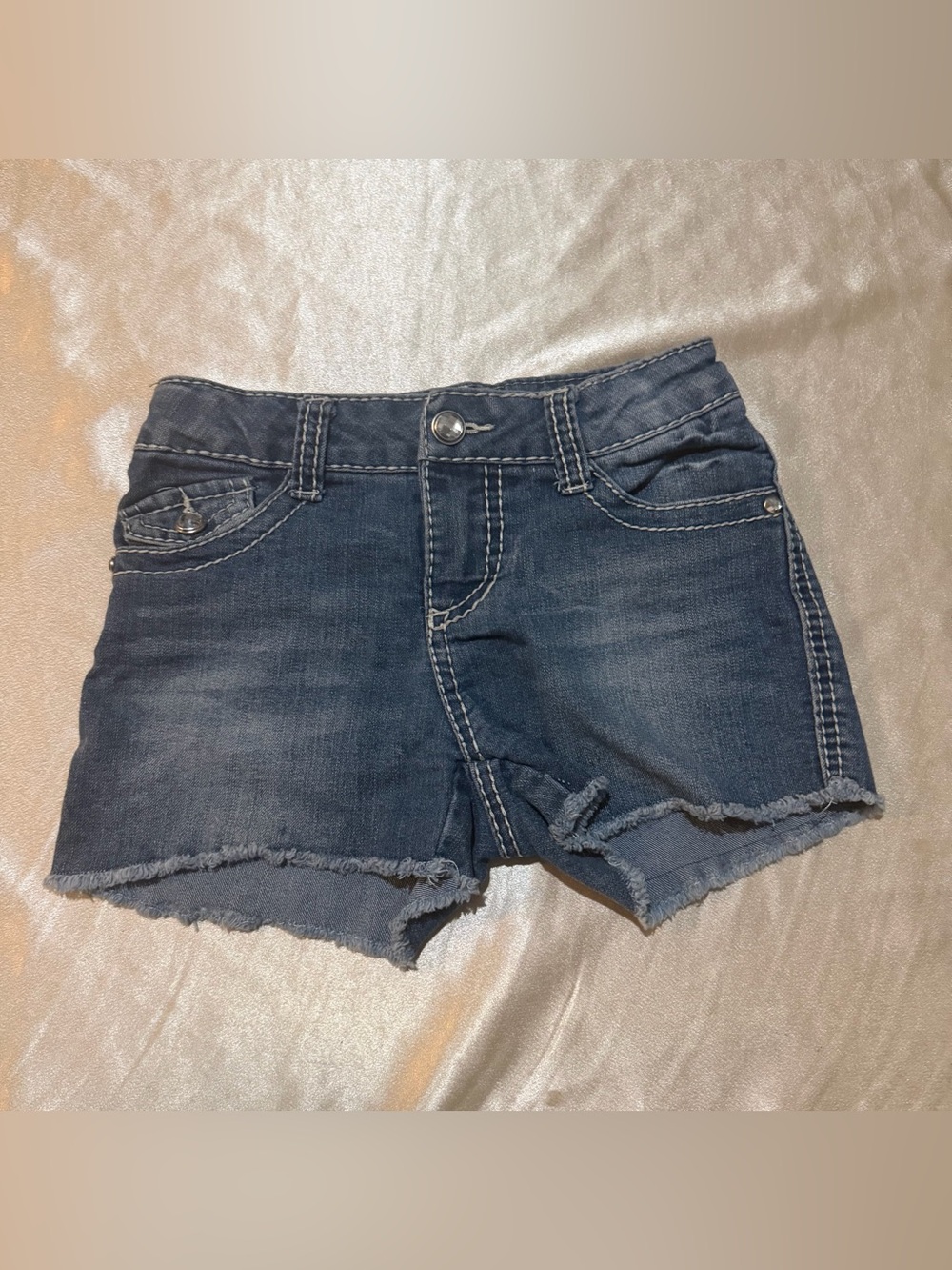 Xhilaration Girls Denim Cut-Off Shorts Blue Size M (7/8) Medium Wash Pockets